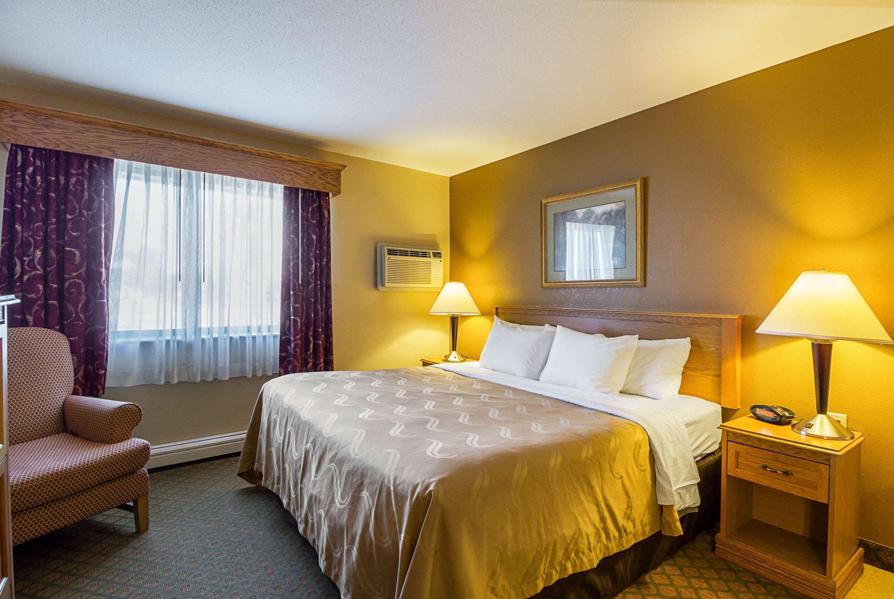 Quality Inn St Cloud West Сент-Клауд Экстерьер фото