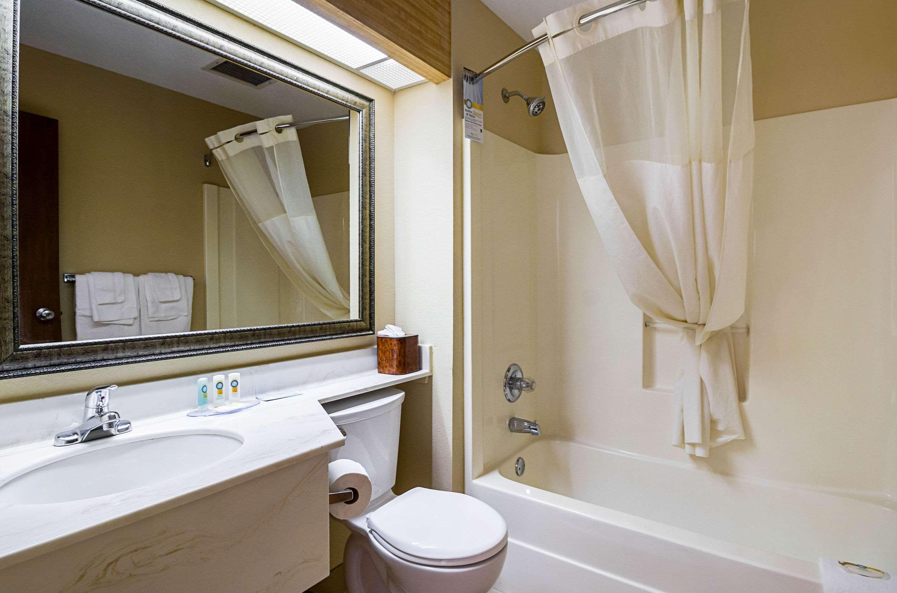 Quality Inn St Cloud West Сент-Клауд Экстерьер фото