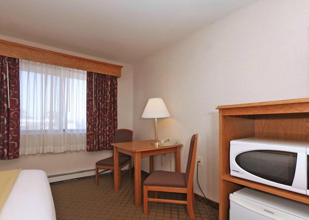 Quality Inn St Cloud West Сент-Клауд Экстерьер фото