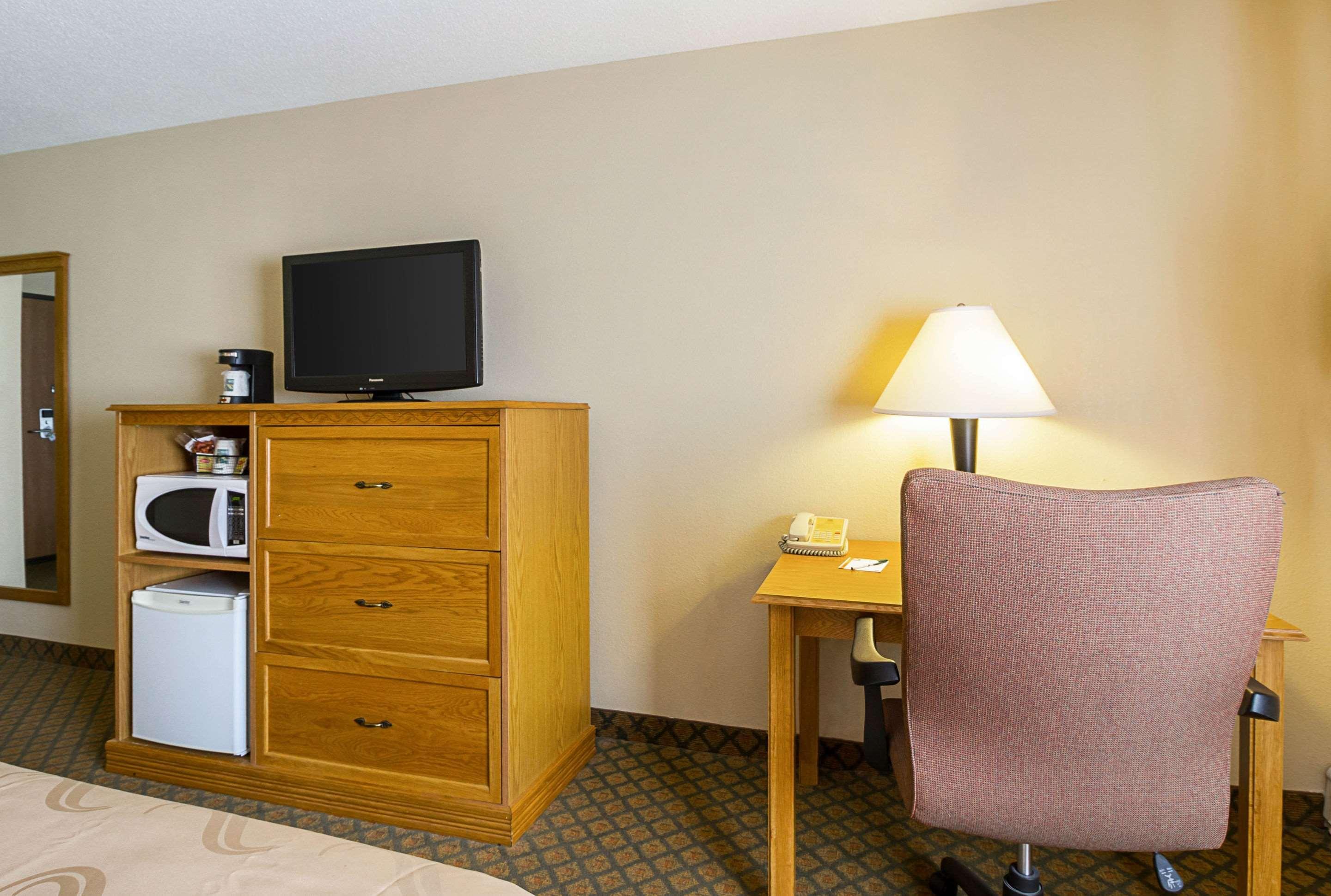 Quality Inn St Cloud West Сент-Клауд Экстерьер фото