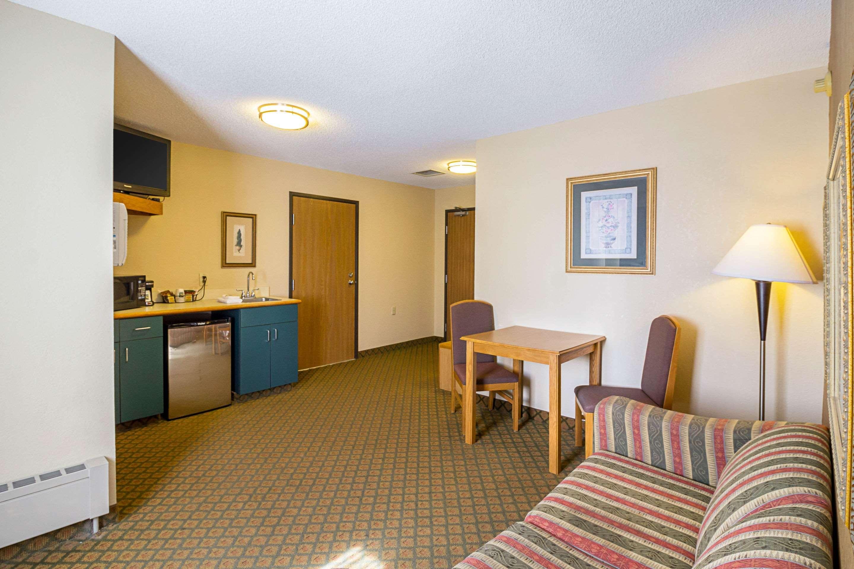 Quality Inn St Cloud West Сент-Клауд Экстерьер фото